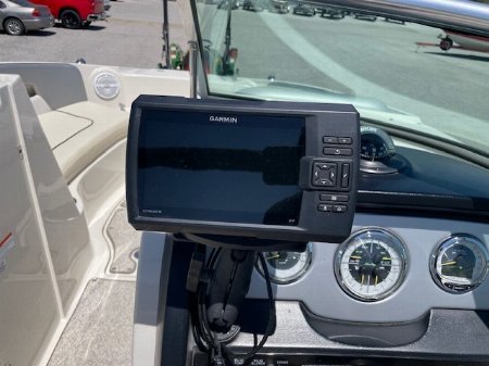 Used 2010 Sea Ray 220 Sundeck Deck Boat