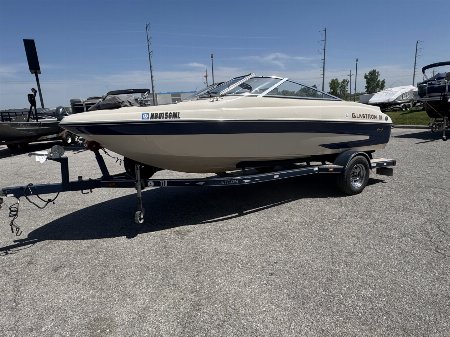 Used 2002 Glastron GX185 Bowrider