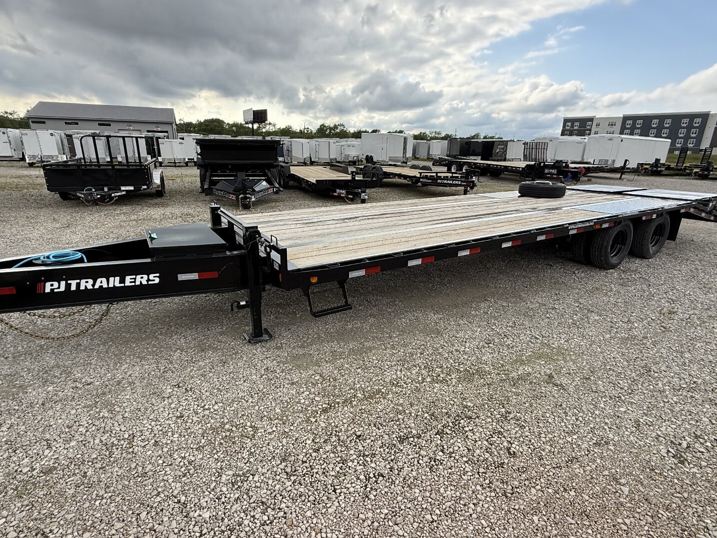 New 2026 PJ Trailers PL282 Equipment Trailer 102X28 TA DUALS PINTLE (GVW:25000) BLACK