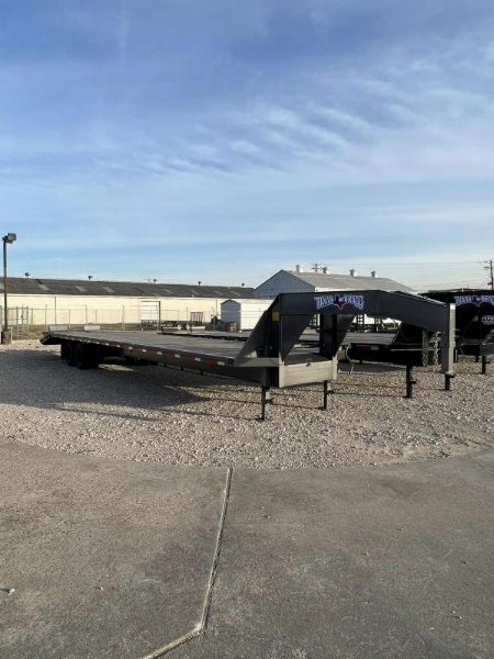 New 2024 Texas Bragg Trailers 35+5 Deckover Trailer