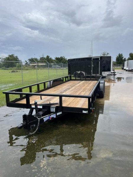 New 2025 Texas Bragg Trailers 83x20 Utility Trailer