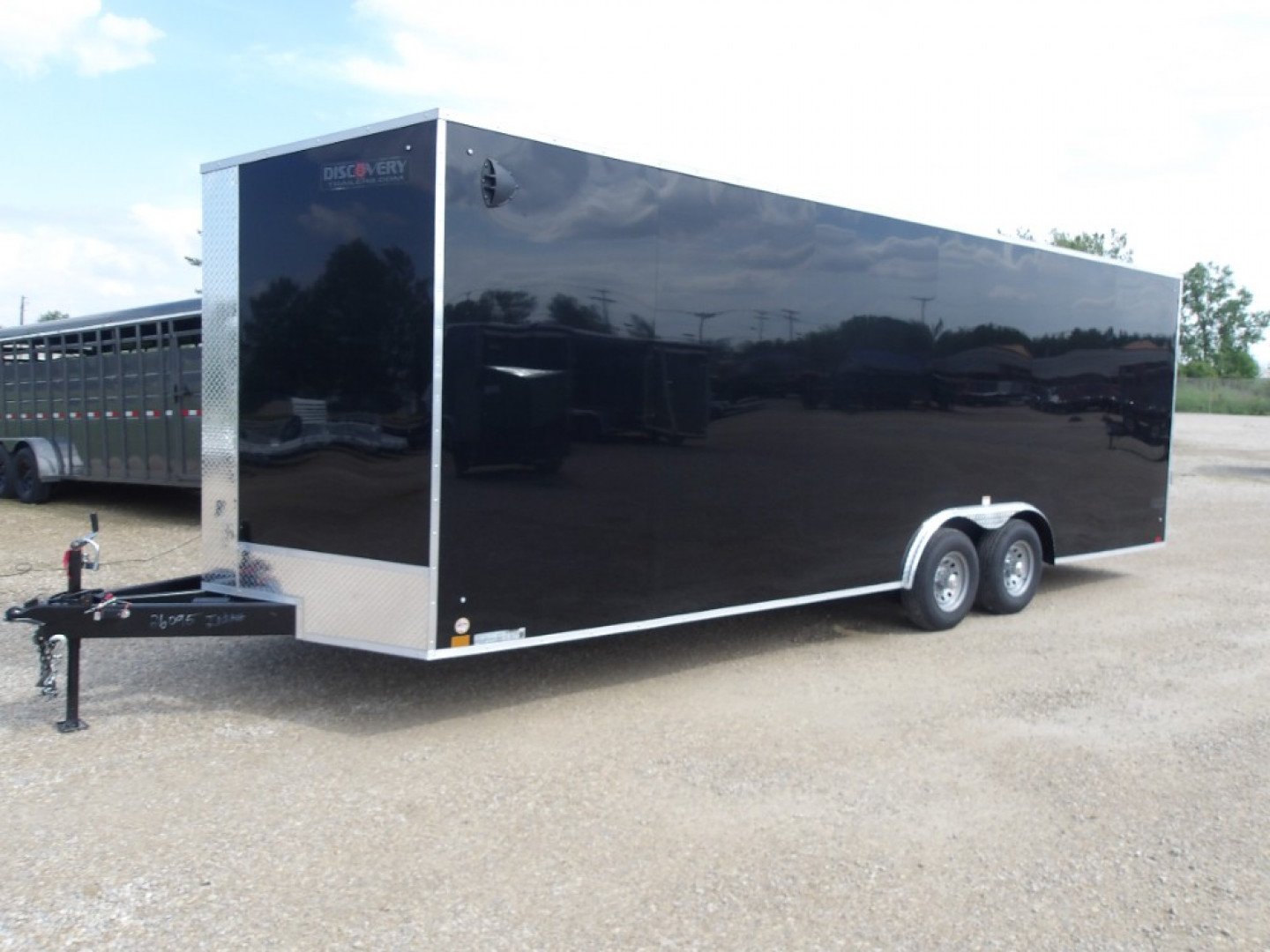 New 2026 Discovery Trailers DCHET8.524TA3 Cargo / Enclosed Trailer
