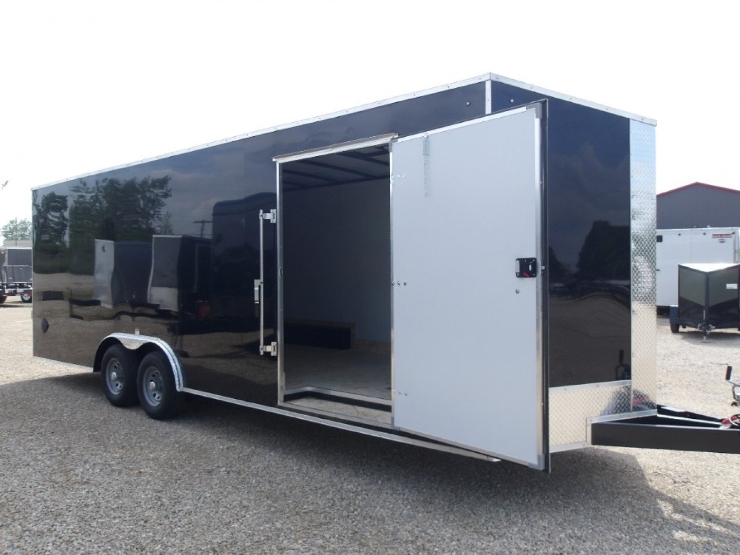 New 2026 Discovery Trailers DCHET8.524TA3 Cargo / Enclosed Trailer