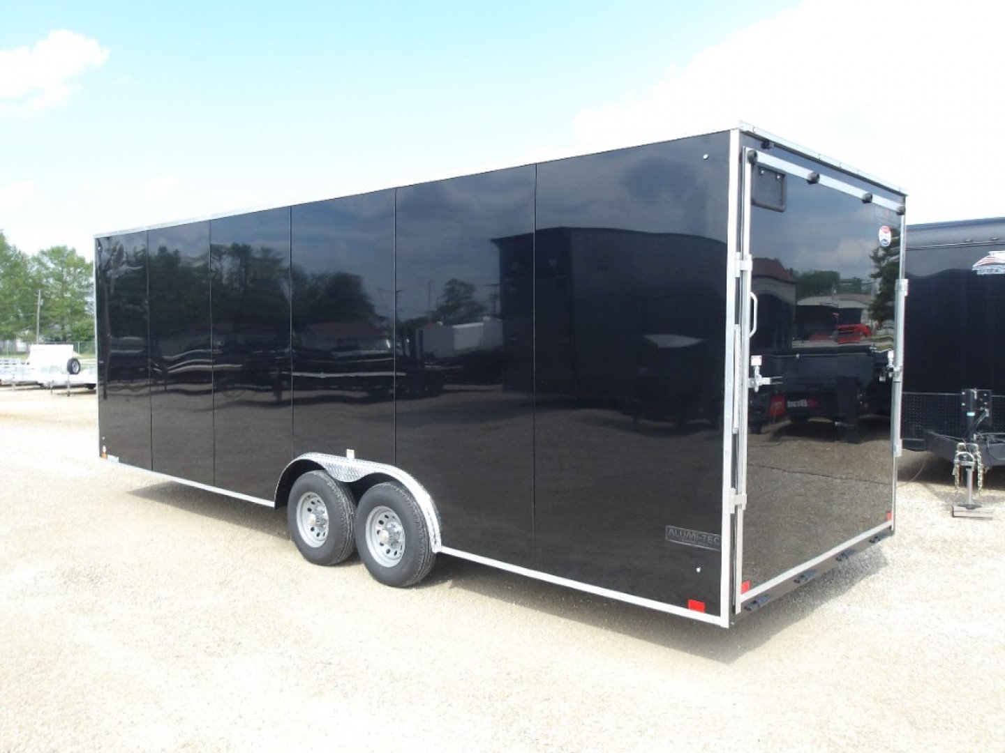 New 2026 Discovery Trailers DCHET8.524TA3 Cargo / Enclosed Trailer