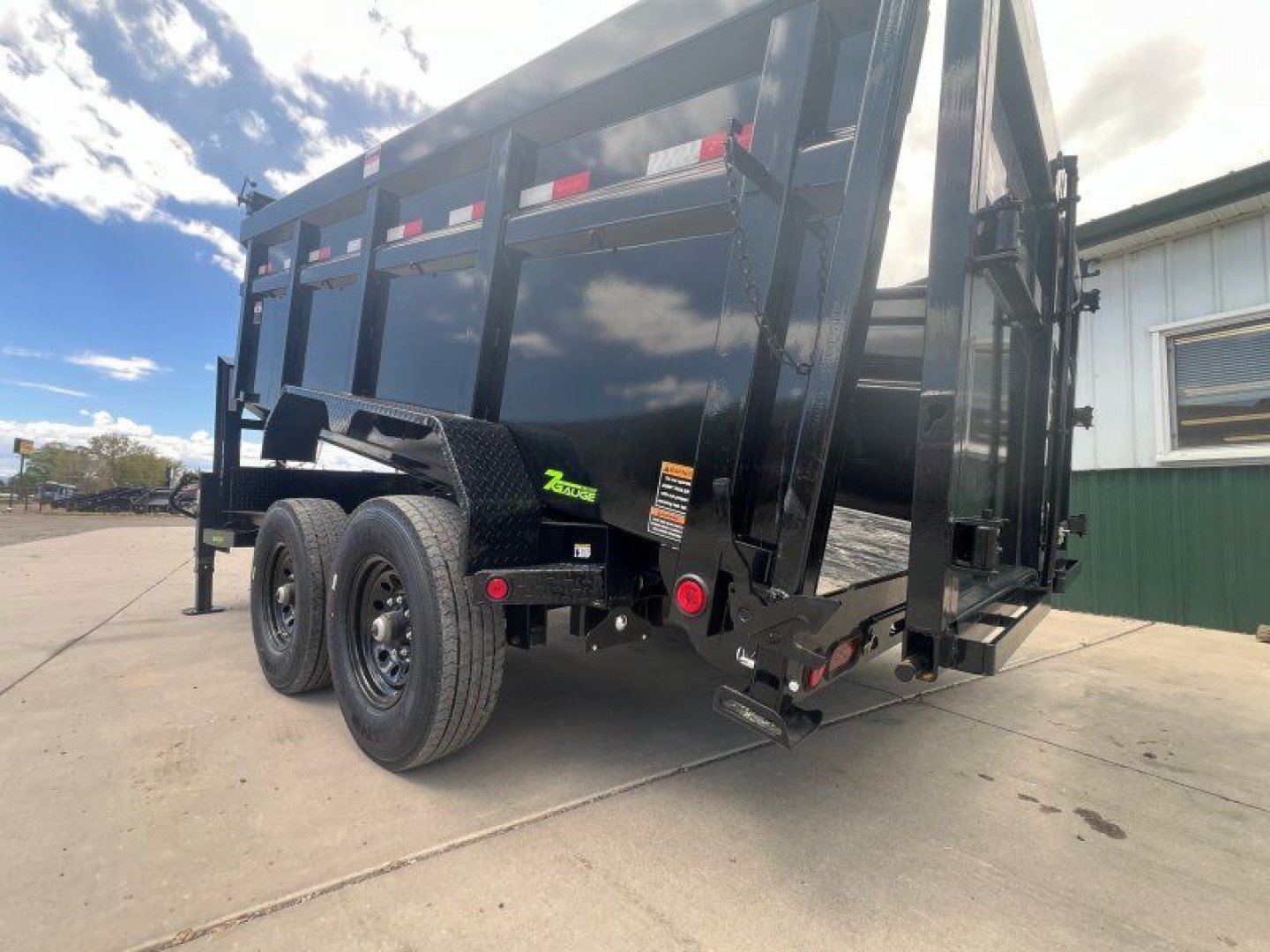 New 2025 Load Trail 83''x14' GN Low-Pro Dump Trailer
