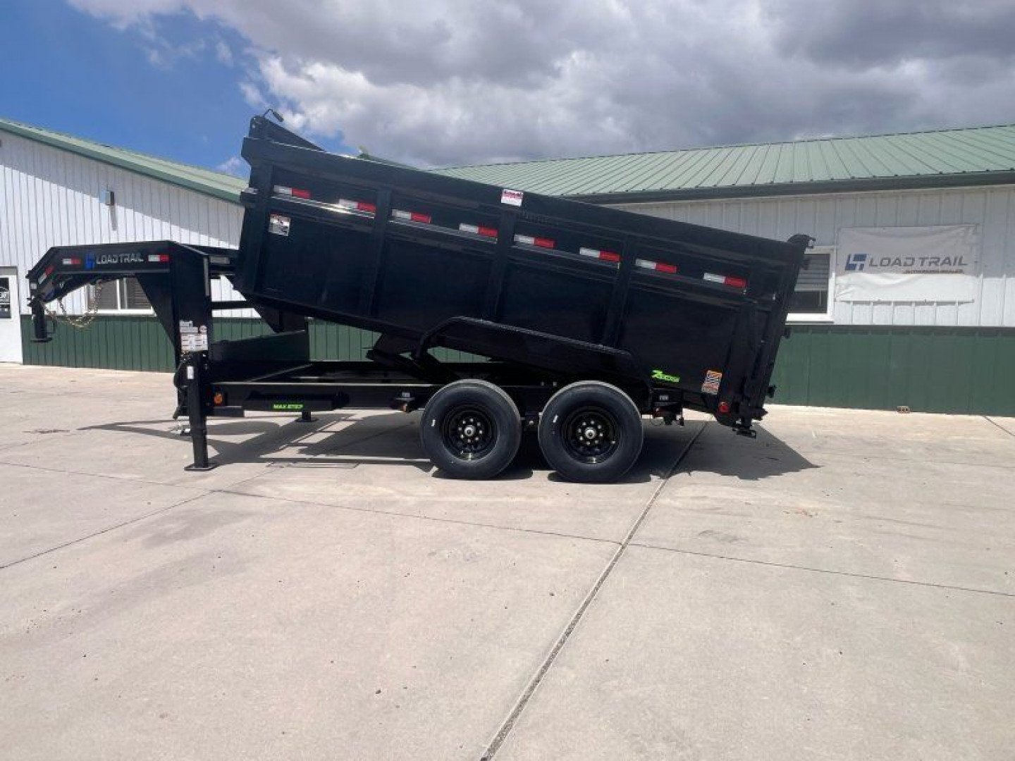 New 2025 Load Trail 83''x14' GN Low-Pro Dump Trailer