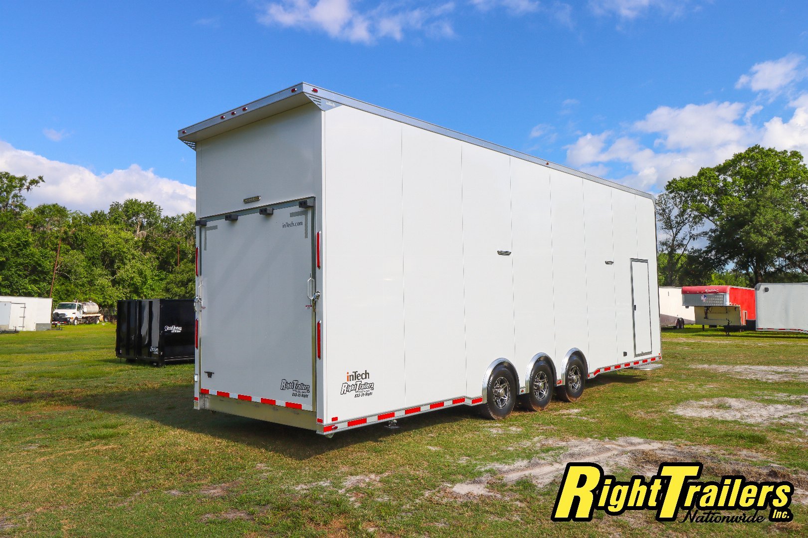 New 2025 8.5x32 inTech Trailers Stacker