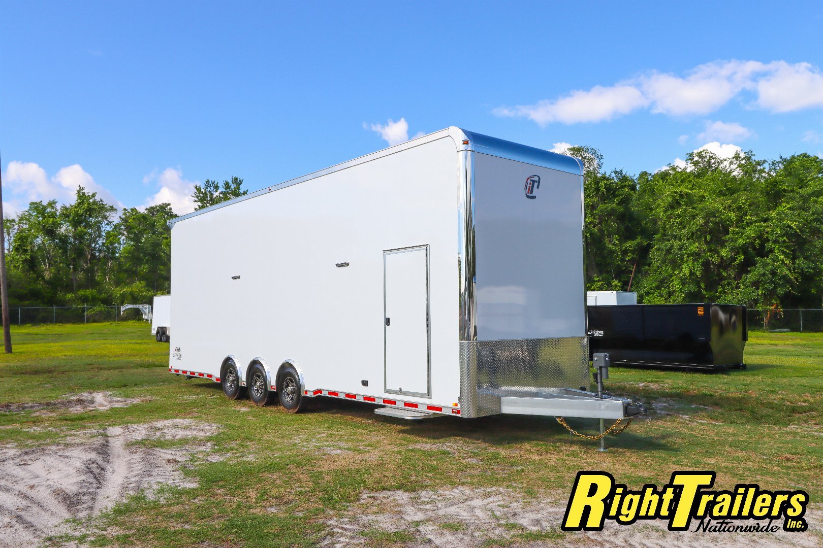 New 2025 8.5x32 inTech Trailers Stacker