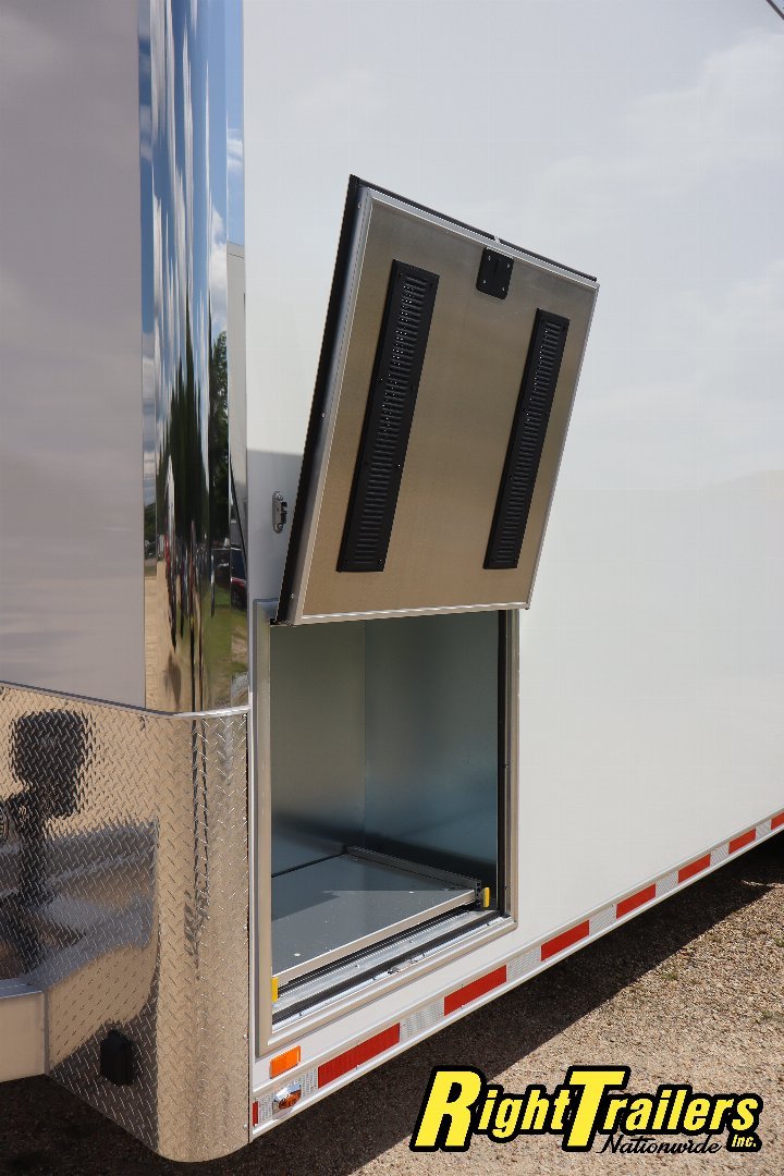 New 2025 8.5x32 inTech Trailers Stacker