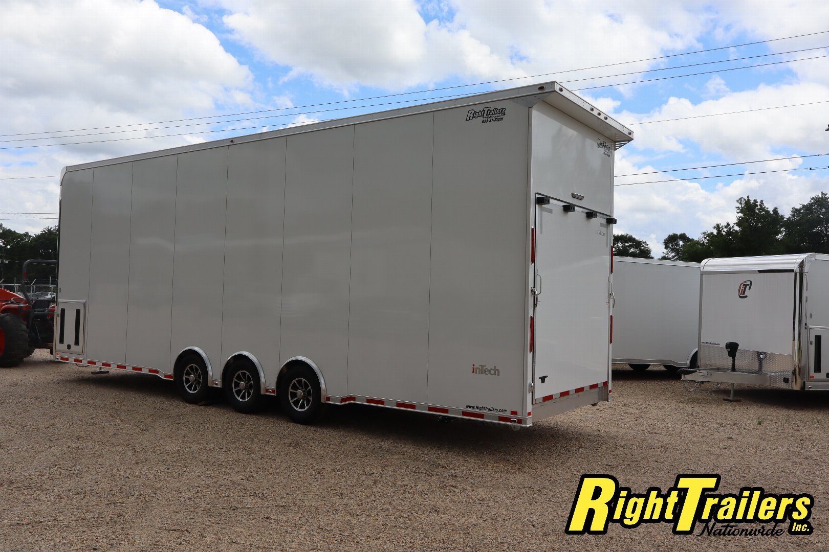 New 2025 8.5x32 inTech Trailers Stacker