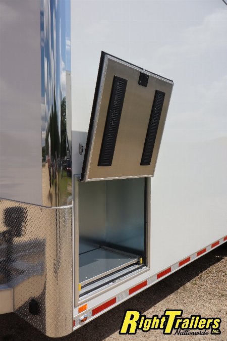 New 2025 8.5x32 inTech Trailers Stacker