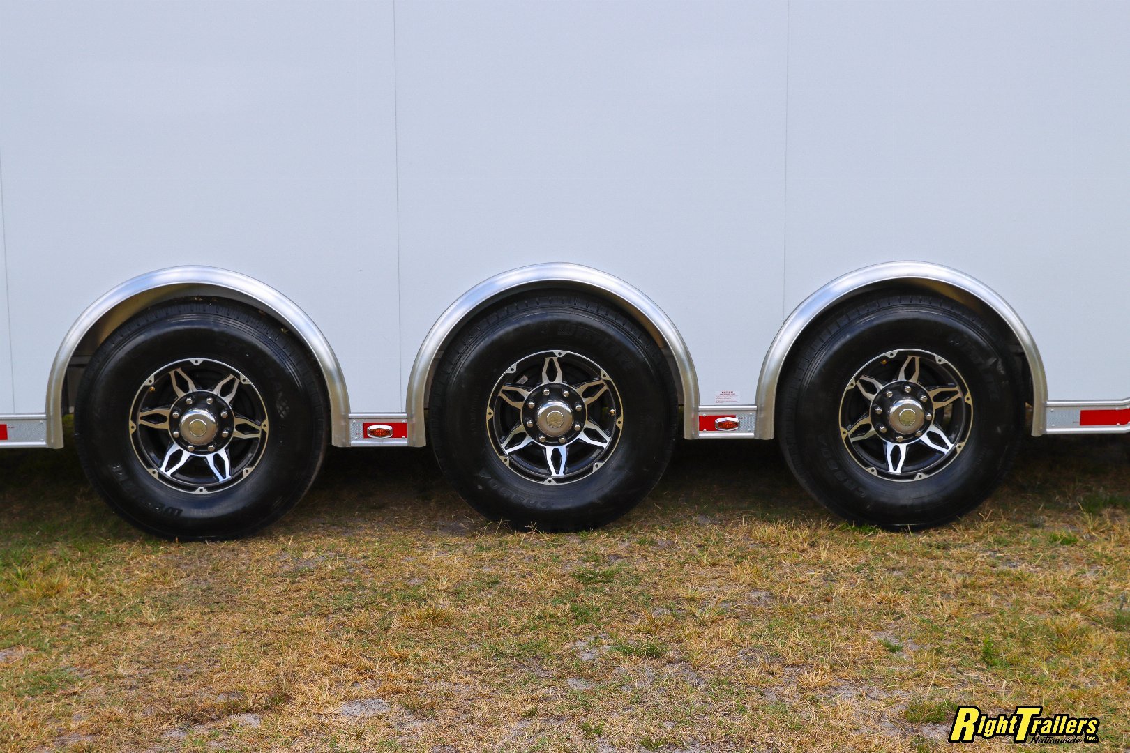 New 2025 8.5x32 inTech Trailers Stacker