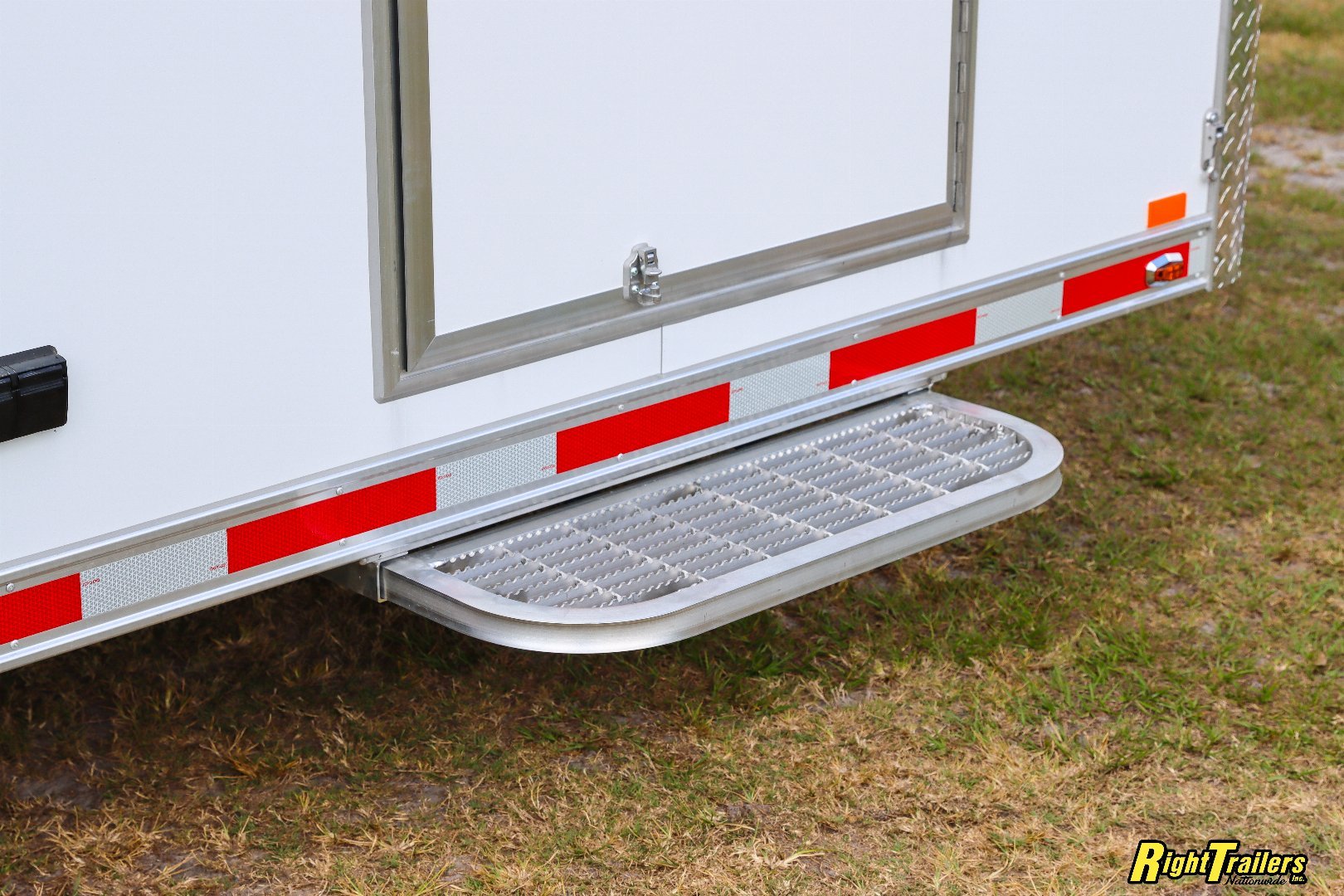 New 2025 8.5x32 inTech Trailers Stacker