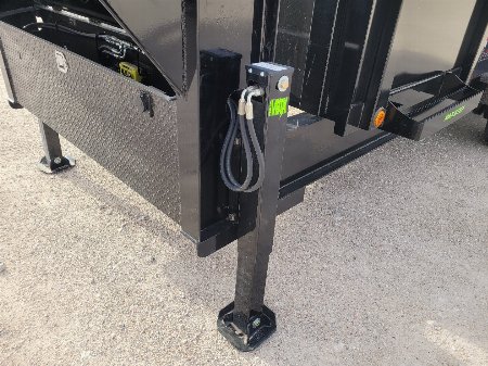 New 2025 Load Trail 16' 20K Gooseneck Dump w/ 48" Sides/ Hydraulic Jacks and Remote