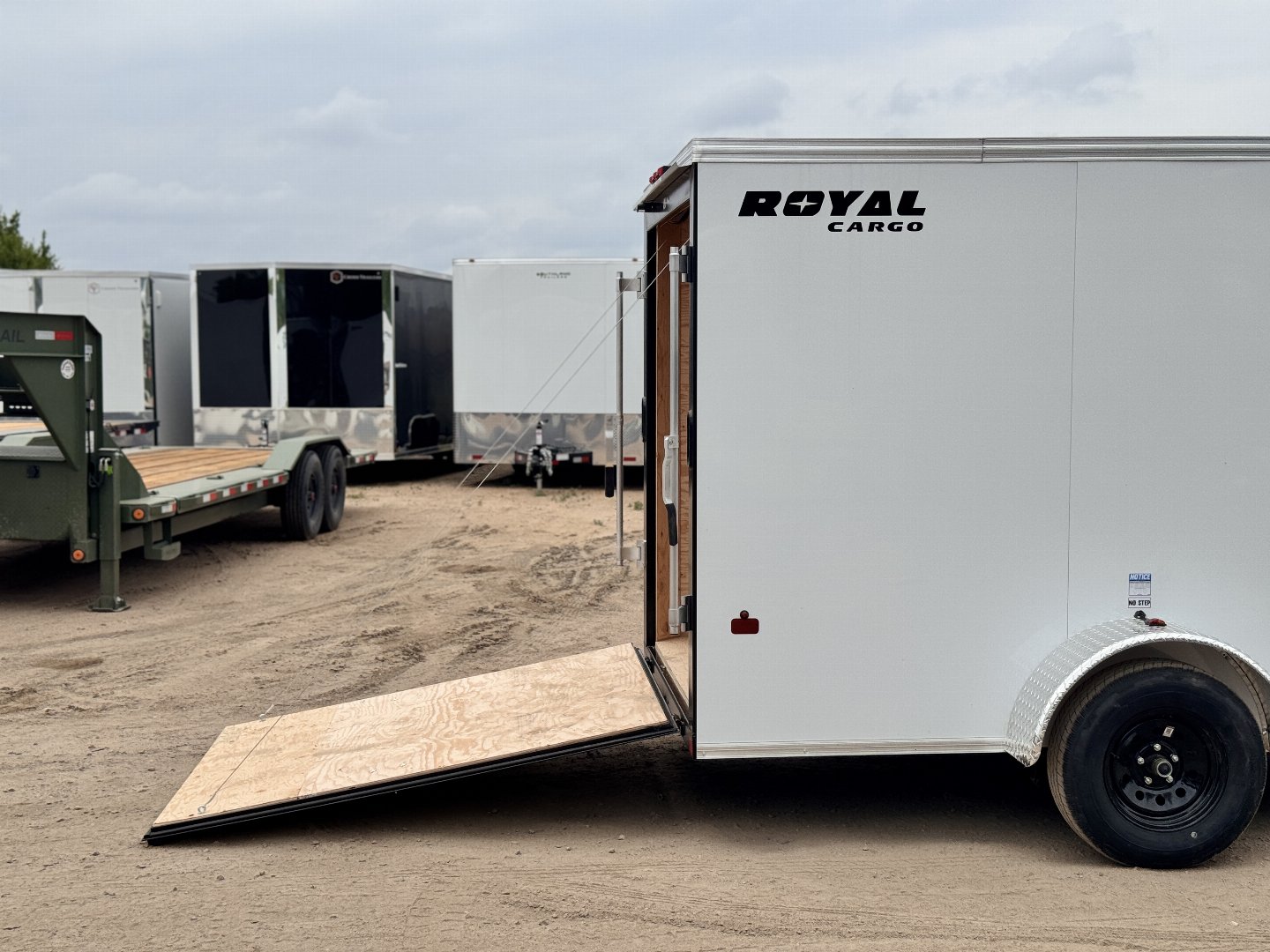 New 2026 Southland Trailers 6-12 Enclosed