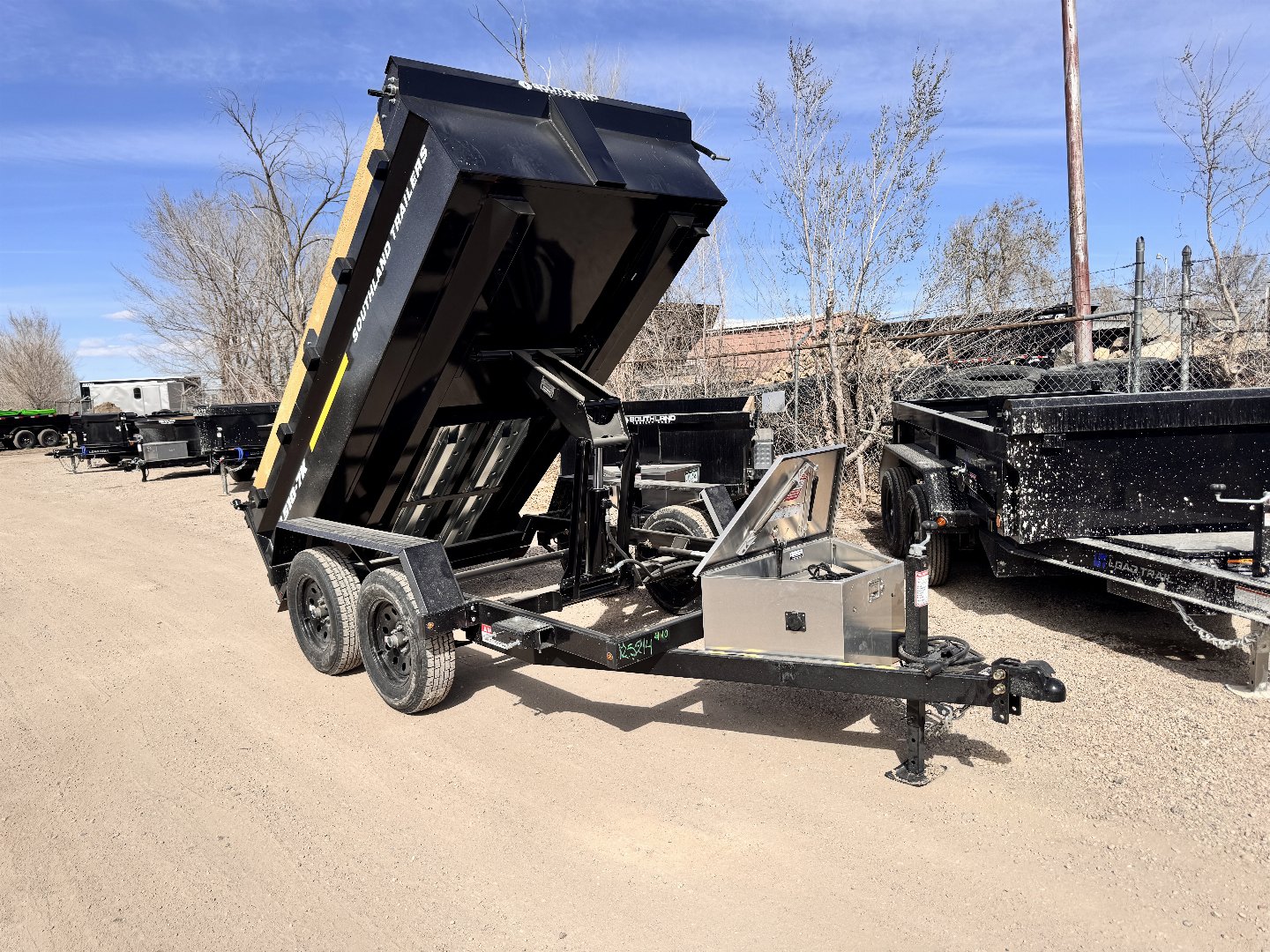 New 2025 Southland Trailers 5-10Dump7K