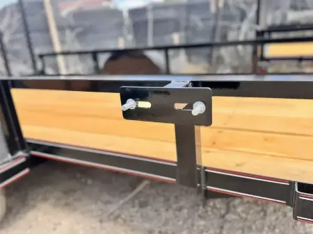New 2025 Diamond T 5-10RampGateUtility