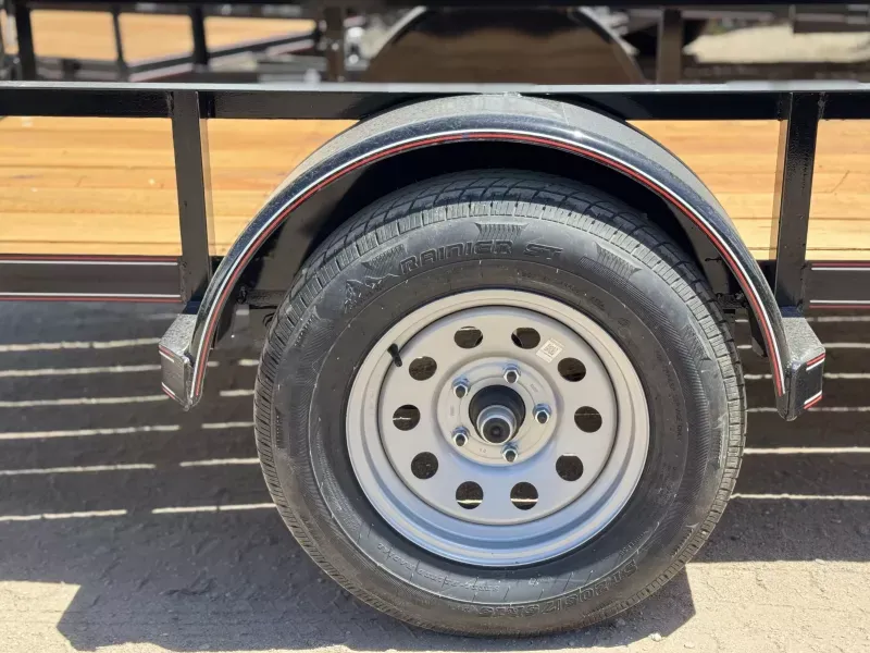New 2025 Diamond T 5-10RampGateUtility