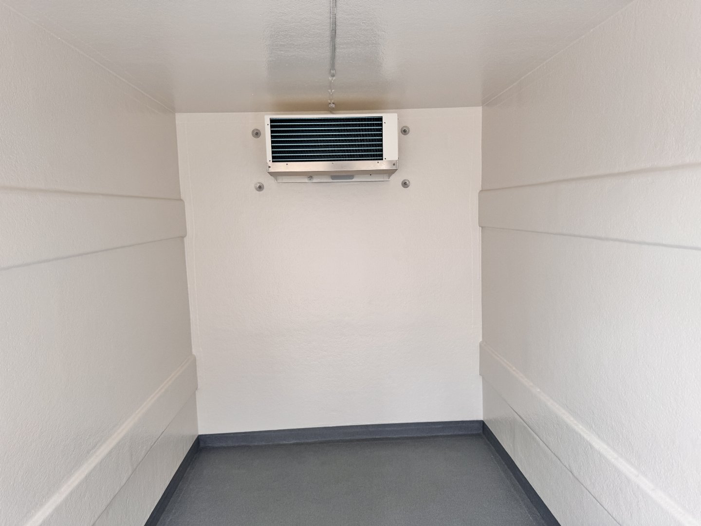 New 2025 Polar King 6-12  Refrigerated Reefer Trailer