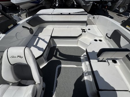 Used 2015 Sea Ray 21 SPX Bowrider