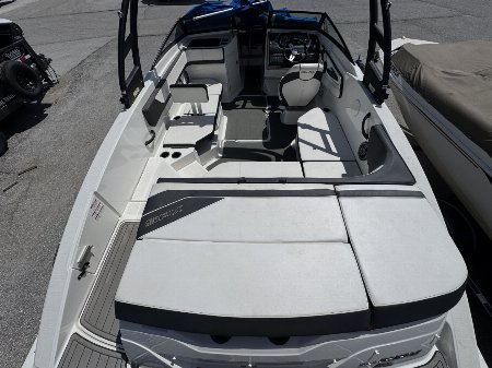 Used 2015 Sea Ray 21 SPX Bowrider