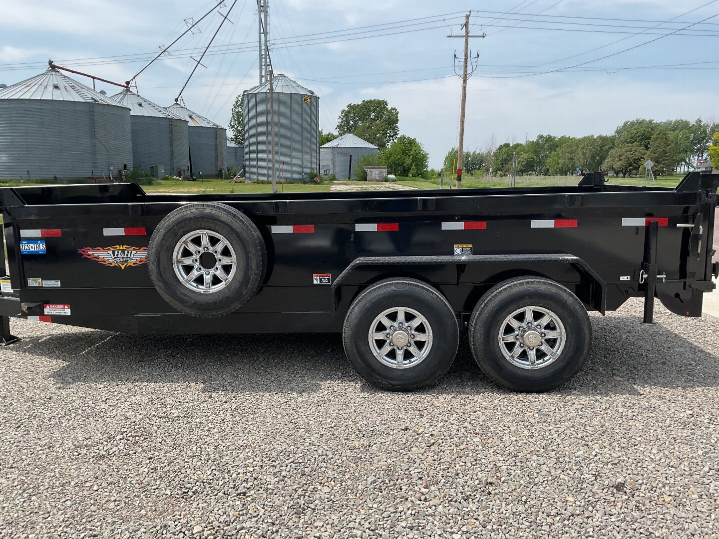 New 2025 H&H Trailers H8316DBW-B-140 Dump Trailer