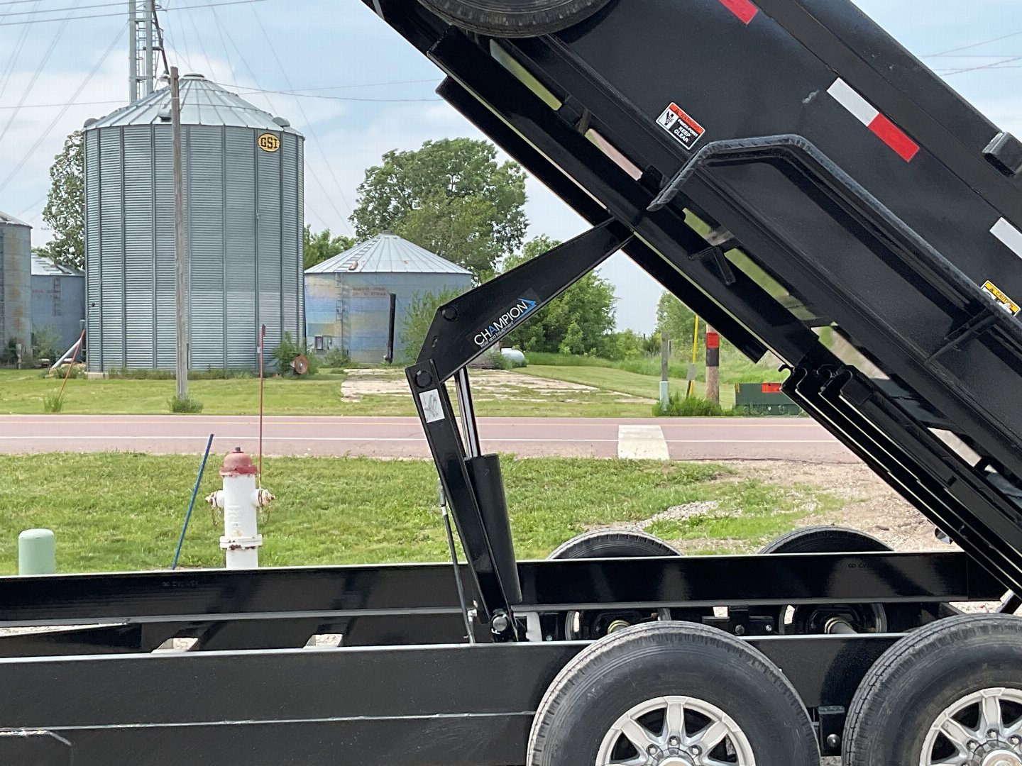 New 2025 H&H Trailers H8316DBW-B-140 Dump Trailer