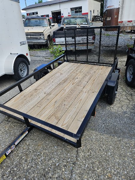 New 2025 TRIPLE CROWN TRAILERS 5' x 8' Utility Trailer LIGHT DUTY 3K