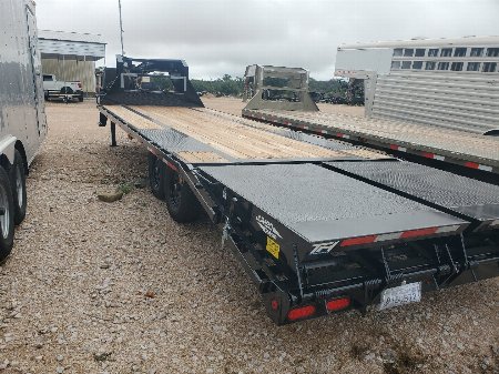 New 2025 Top Hat gn159-25x102-15.9e-f Deckover Trailer