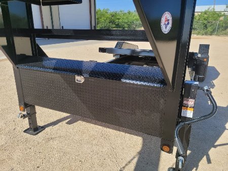 New 2025 Load Trail 14K 22' Gooseneck Tilt