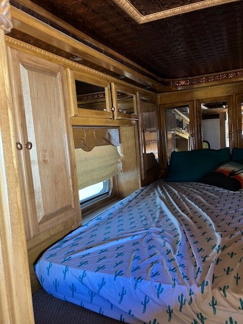 Consignment 2007 Twister 3 Horse L/Q Horse Trailer