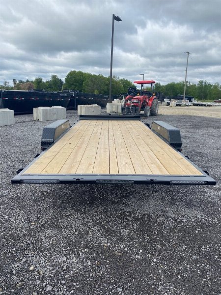 New 2025 H&H H8218MX-070 Car Hauler