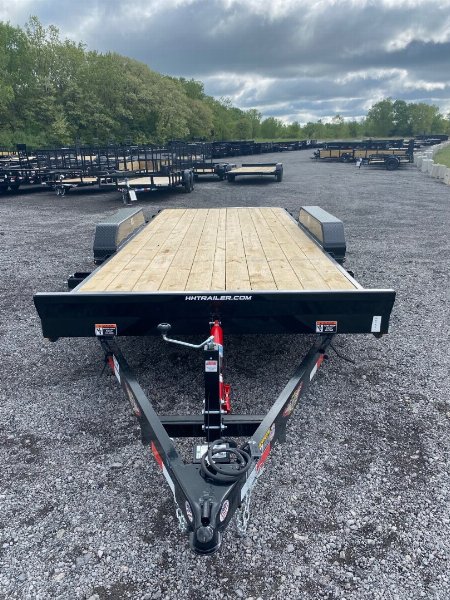 New 2025 H&H H8218MX-070 Car Hauler