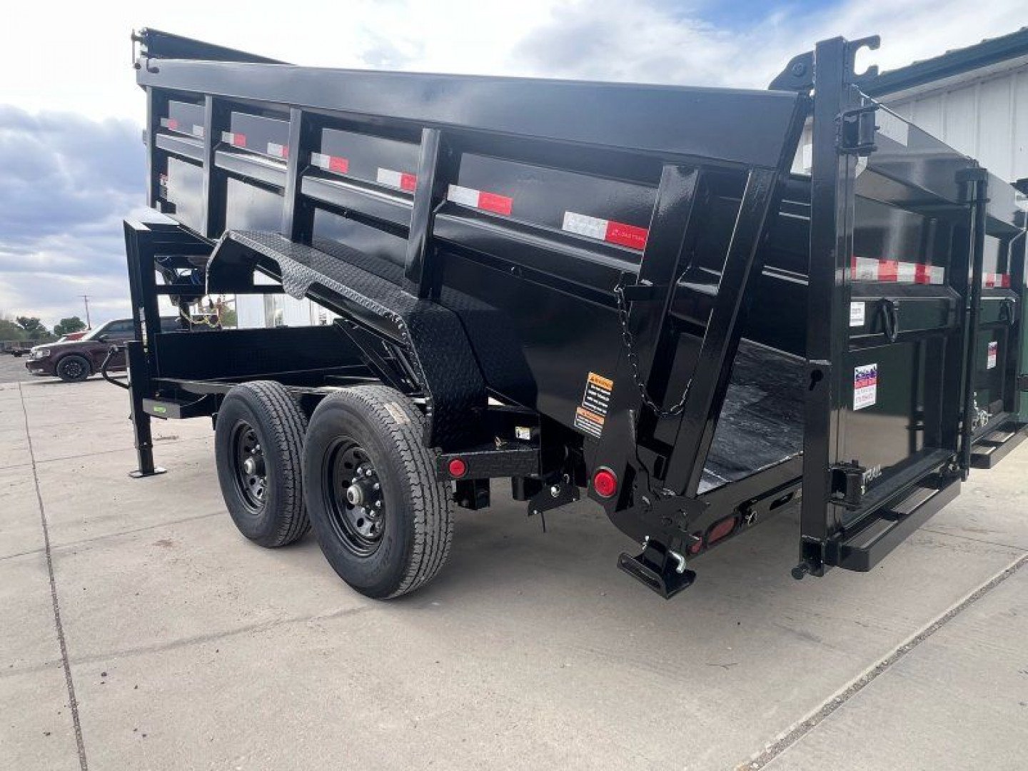 New 2025 Load Trail 83'' x14' Low-Pro GN Dump Trailer