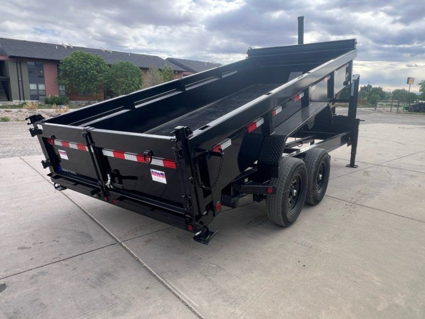 New 2025 Load Trail 83''x16' TA Low-Pro Dump Trailer