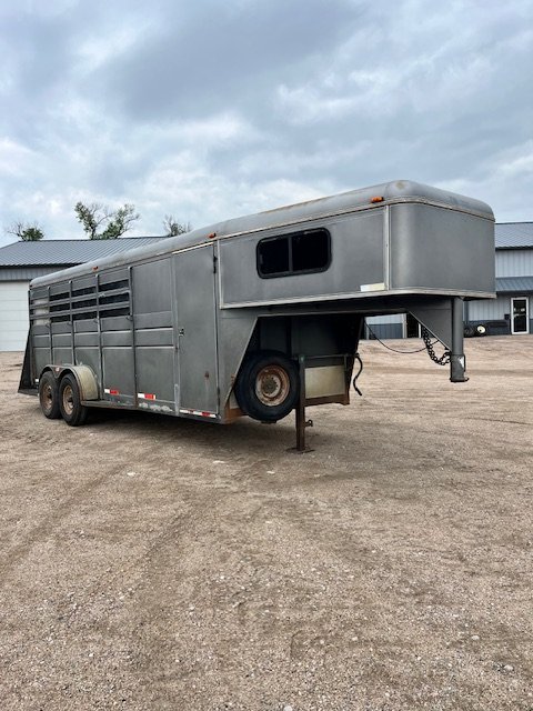 Used 1998 CM Trailers Drover Stock / Stock Combo Trailer