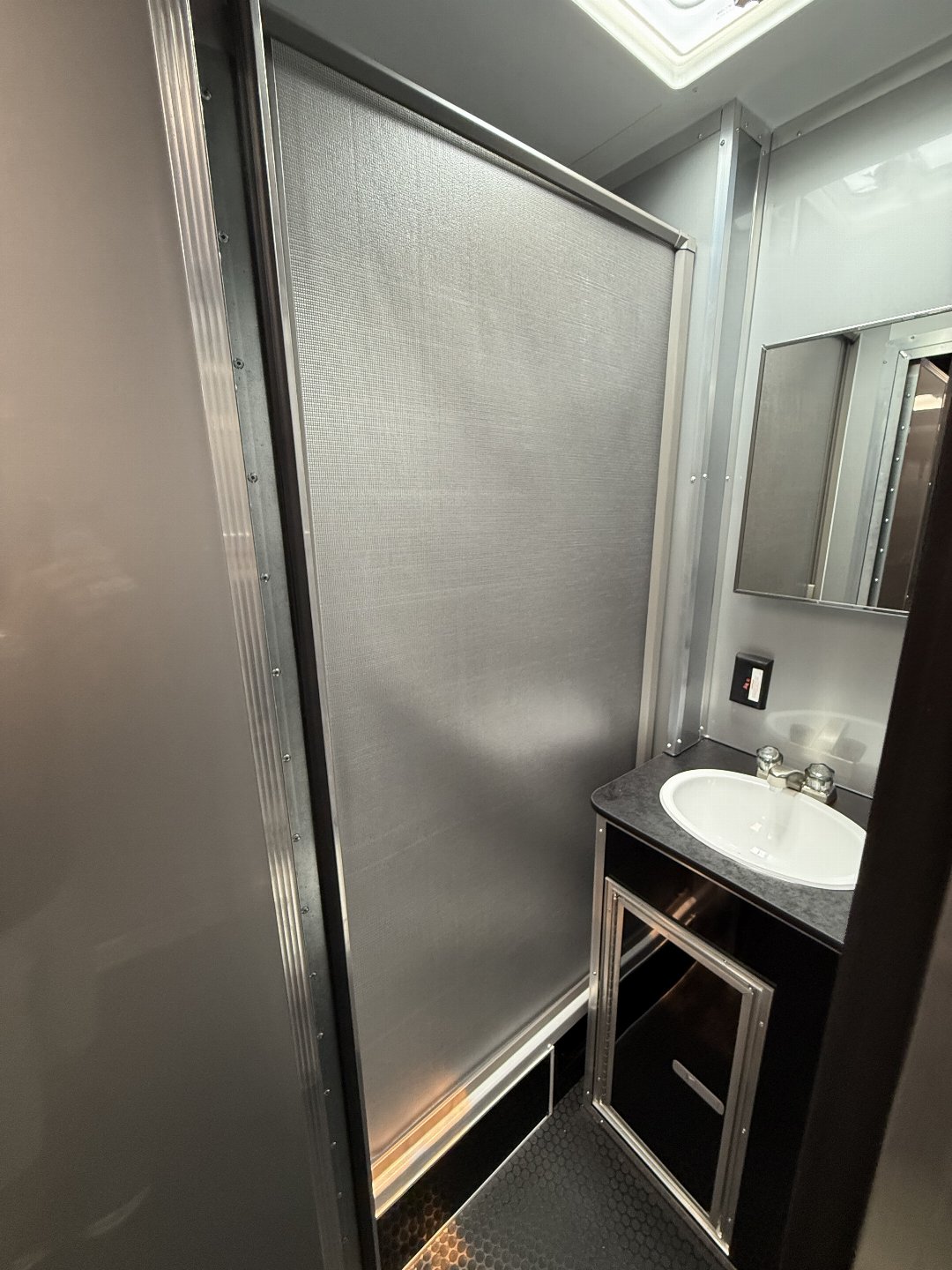 New 2025 VINTAGE 8 X 53 RACE TRAILER BATHROOM PKG
