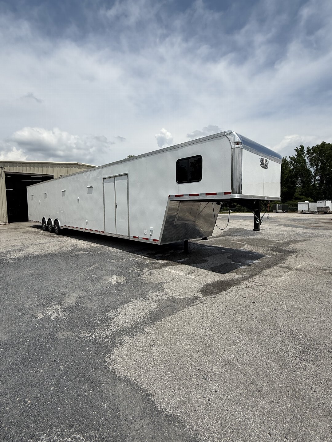 New 2025 VINTAGE 8 X 53 RACE TRAILER BATHROOM PKG