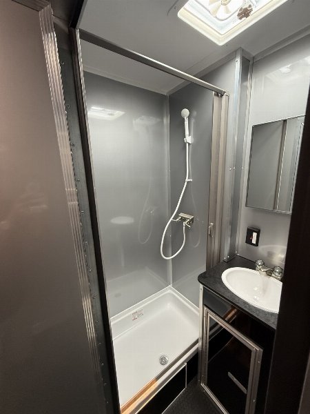 New 2025 VINTAGE 8 X 53 RACE TRAILER BATHROOM PKG