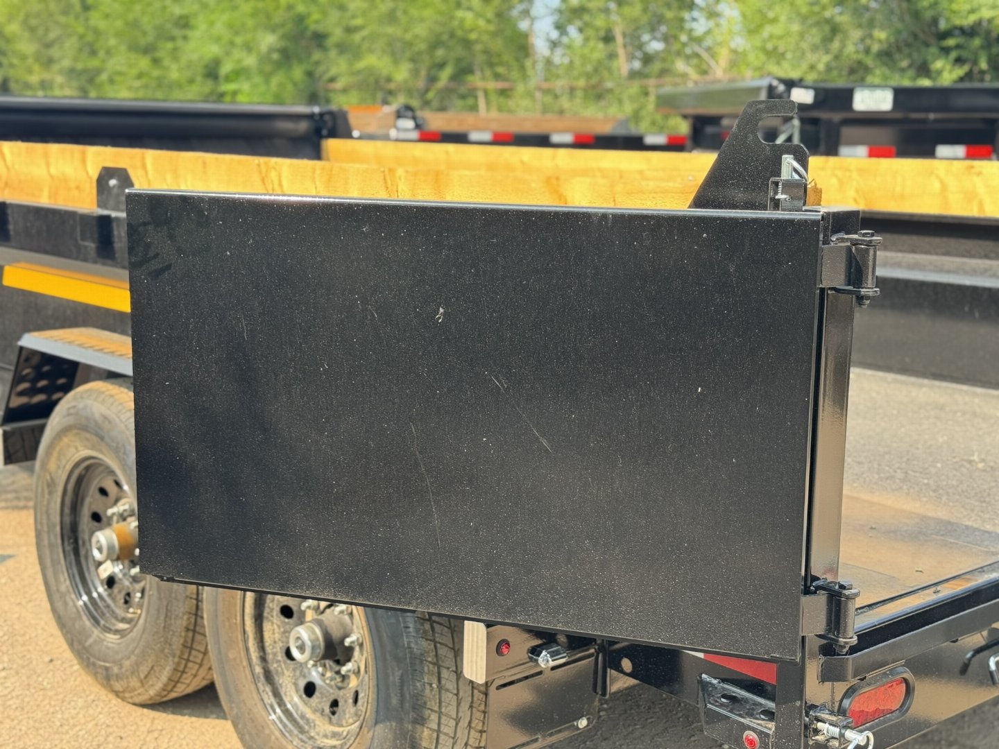 New 2026 Southland Trailers 7-14Dump