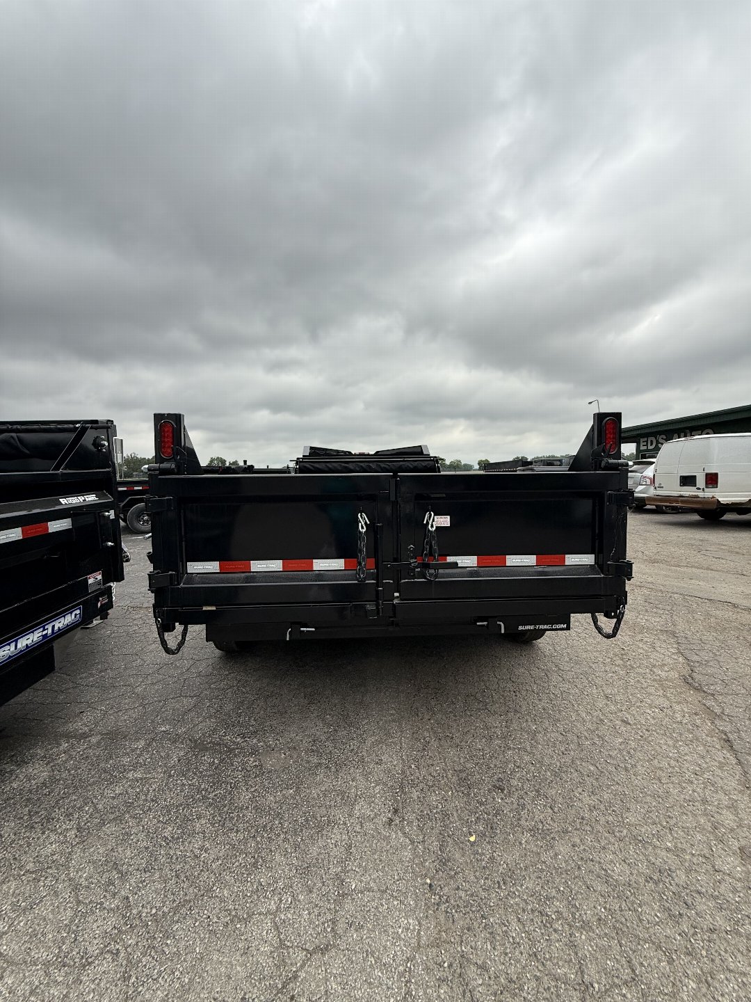 New 2025 Sure-Trac 82X14 GOOSNECK 14K Dump Trailer