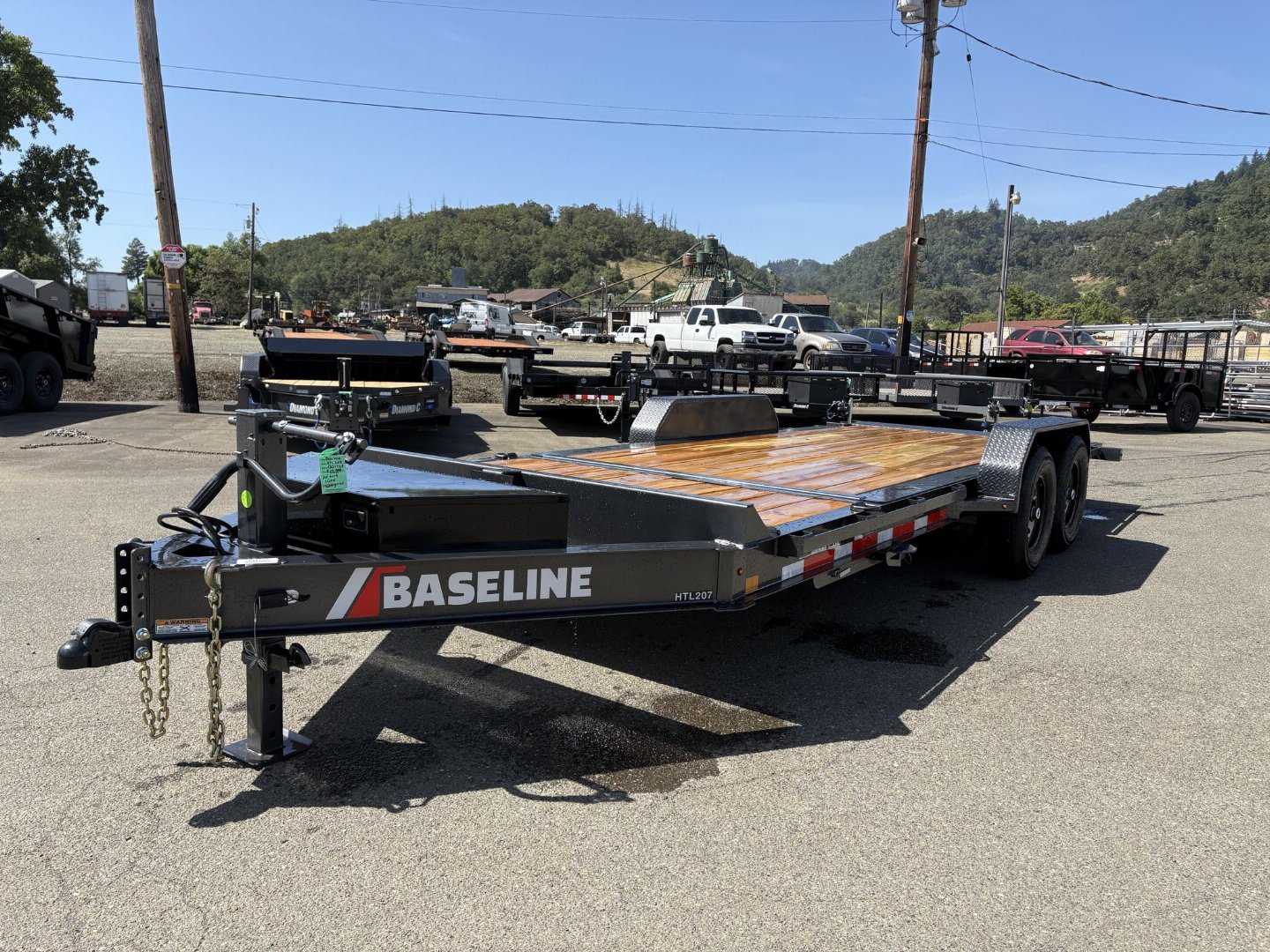 New 2025 HTL207 BASELINE Diamond C Trailers 82" X 20' SPLIT-TILT Equipment Trailer