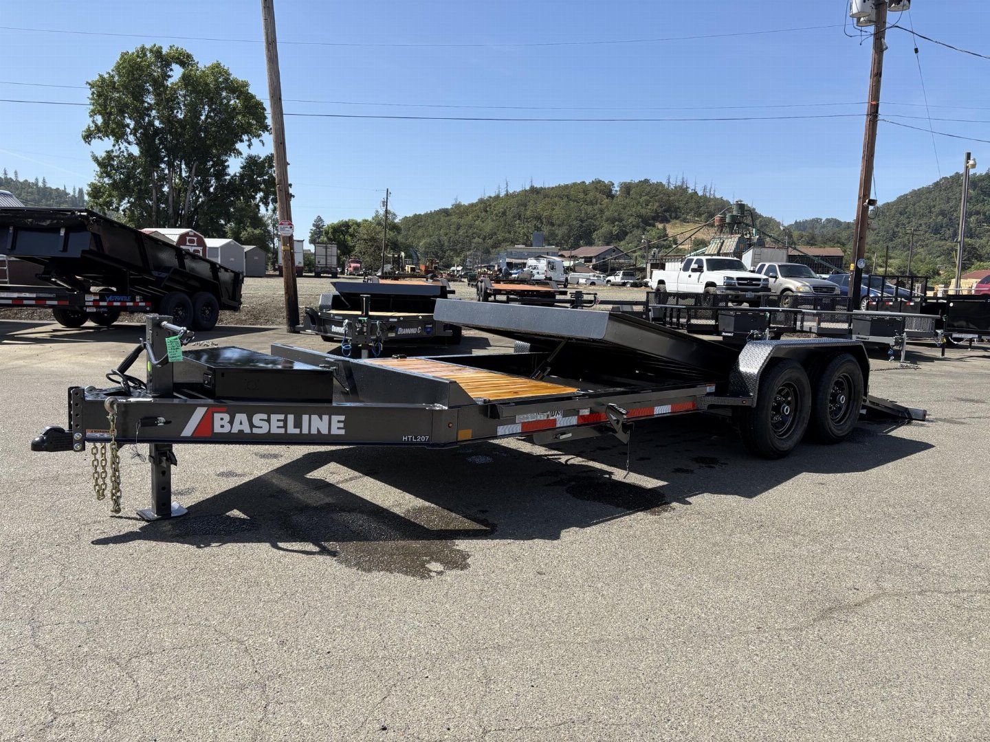 New 2025 HTL207 BASELINE Diamond C Trailers 82" X 20' SPLIT-TILT Equipment Trailer