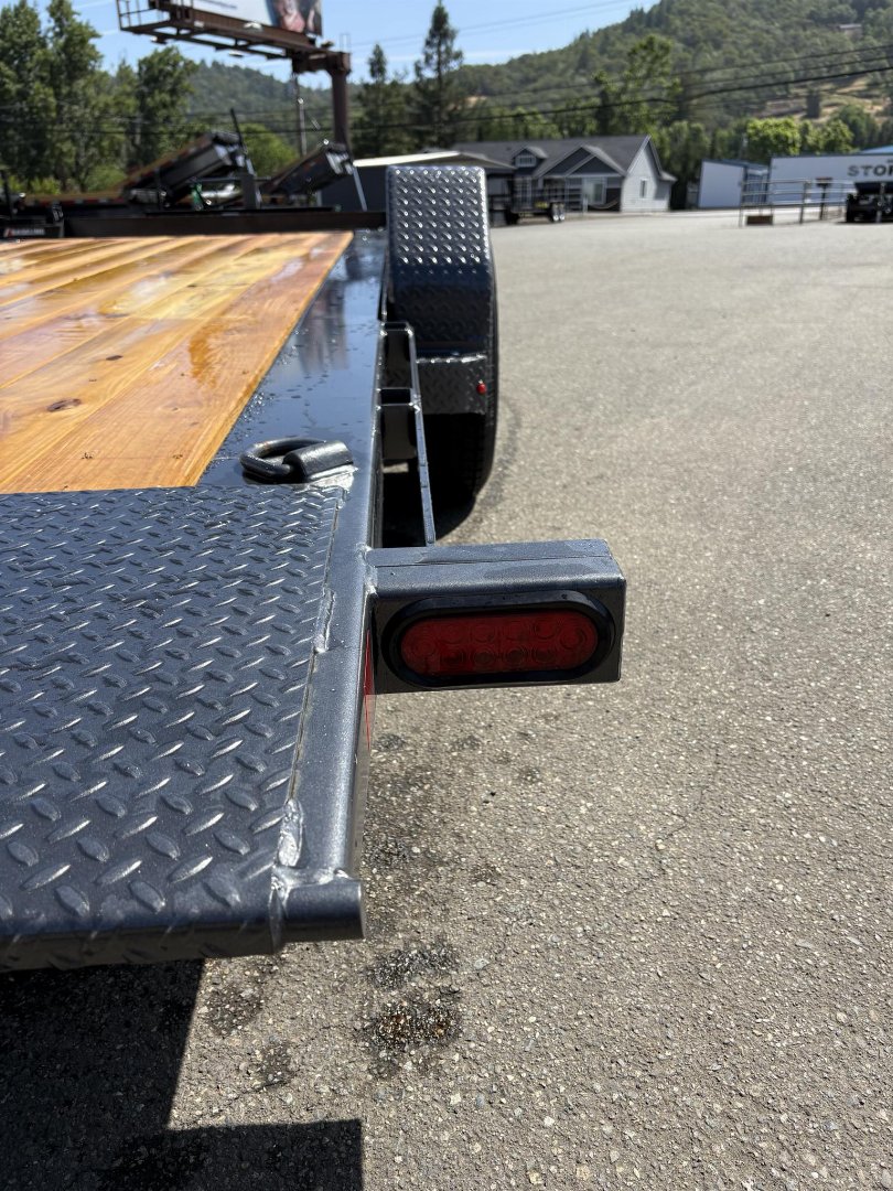 New 2025 HTL207 BASELINE Diamond C Trailers 82" X 20' SPLIT-TILT Equipment Trailer