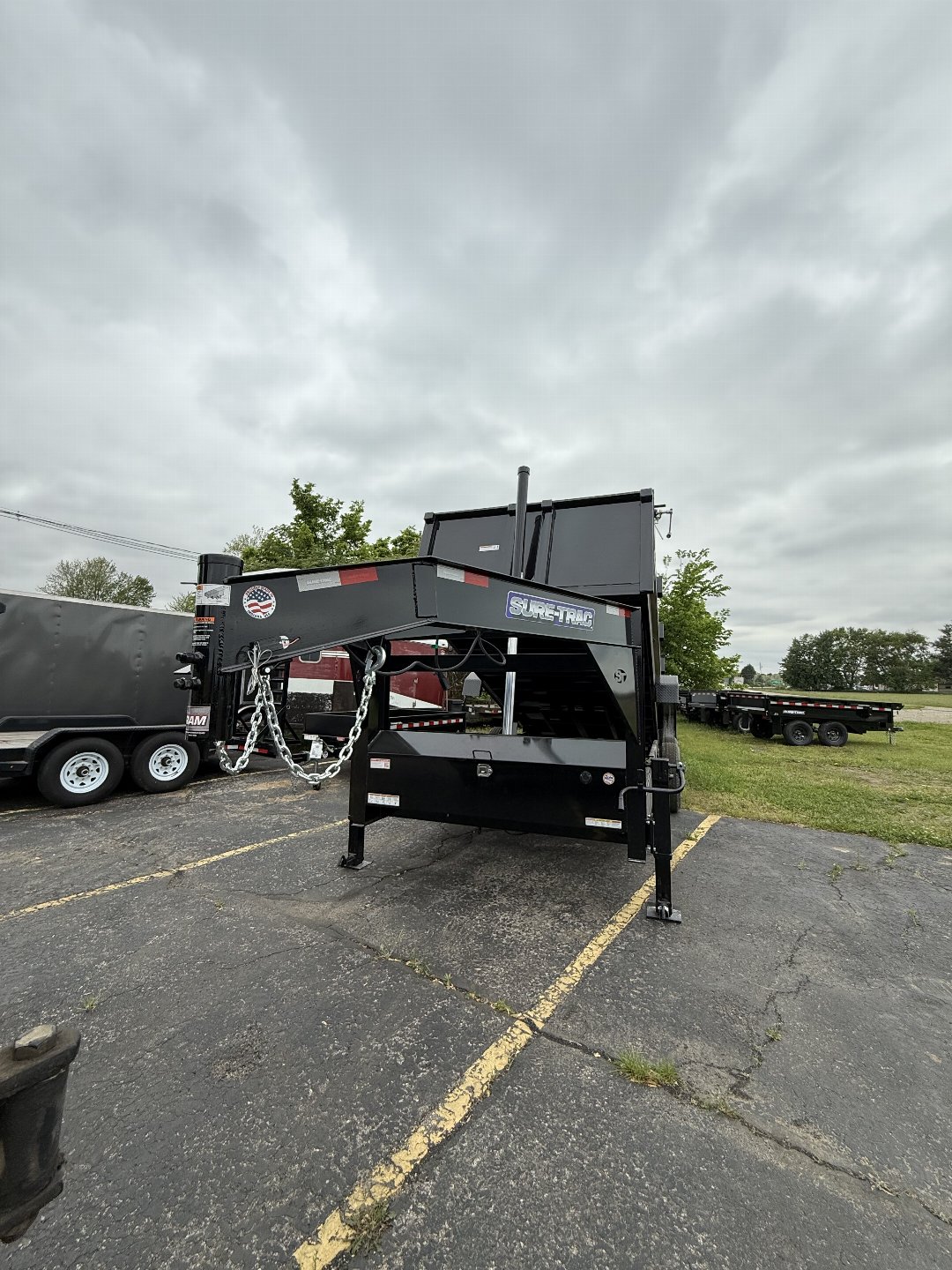 New 2025 Sure-Trac 82X16 GOOSENECK 14K Dump Trailer