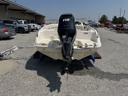 Used 2009 Hurricane Boats GS172 Deck Boat