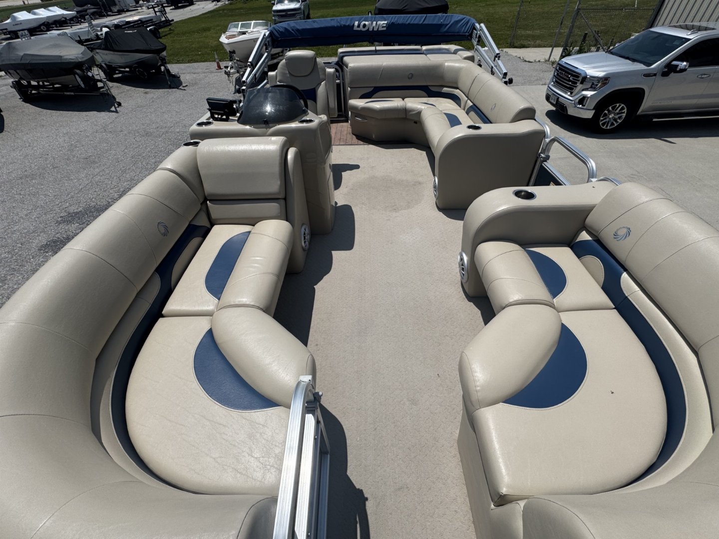 Used 2015 Lowe SS 210 Tri-toon Boat