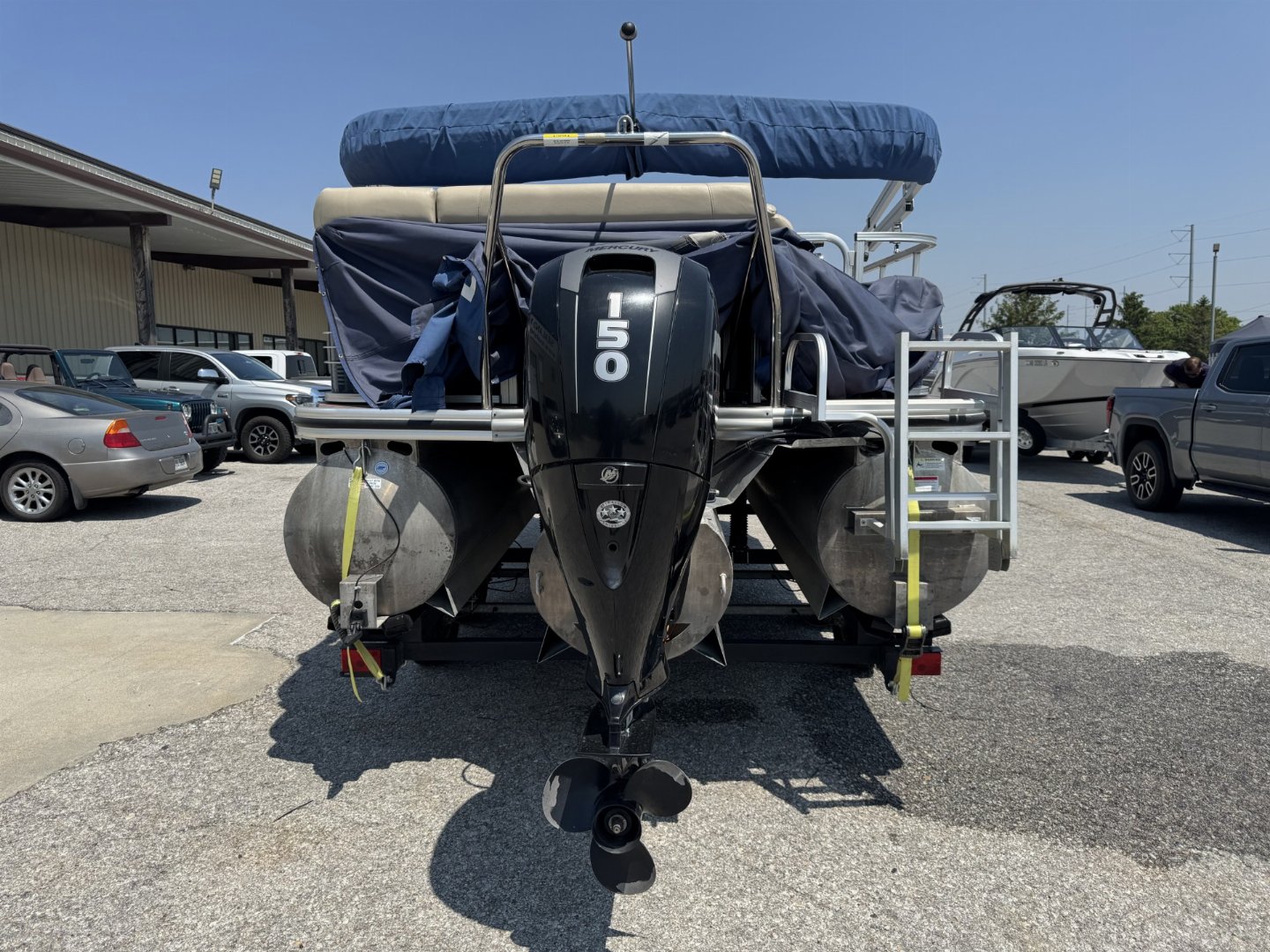 Used 2015 Lowe SS 210 Tri-toon Boat