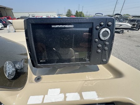 Used 2015 Lowe SS 210 Tri-toon Boat