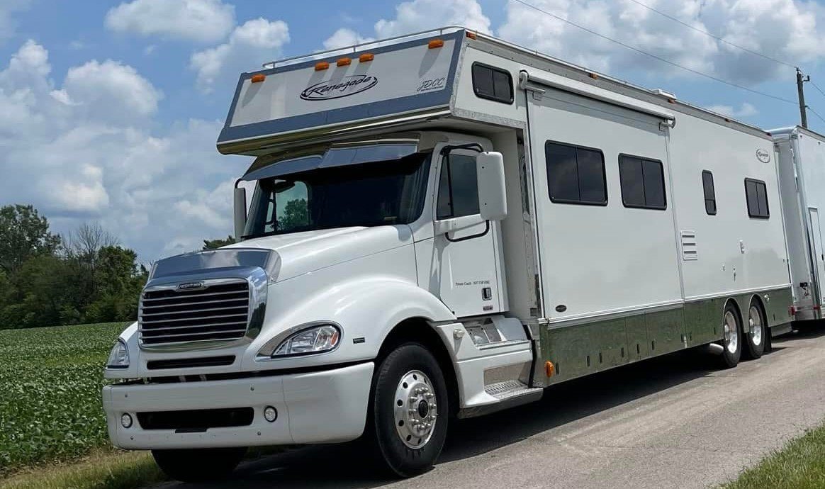 Used 2008 Renegade 45’ Tandem Axle Motorcoach